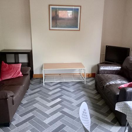 Room In Stranmillis Belfast Esterno foto