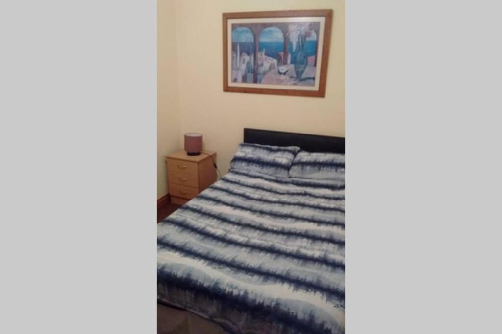 Room In Stranmillis Belfast Esterno foto