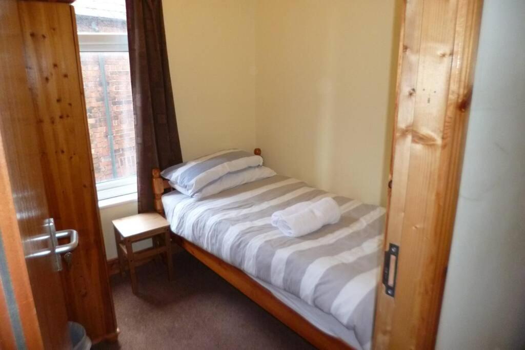 Room In Stranmillis Belfast Esterno foto